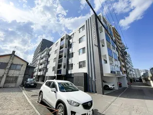 ANGEーSENTIER(アンジュ・サンティエ)【2階】の外観