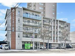 ATEENA HIRAGISHIの画像