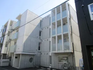 ダイナスティアVIの画像