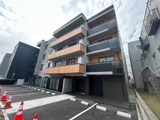 GIRAFFE KIKUSUI PREMIER (ジラフ菊水プレ【4階】の外観