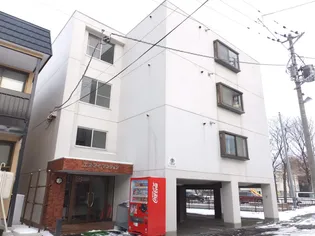 エヌ アイマンションの画像