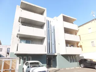 プレスタール【3階】の外観