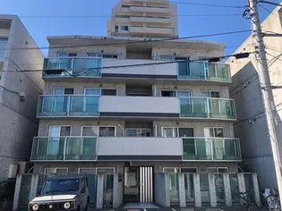 フロレゾン学園前【4階】の外観