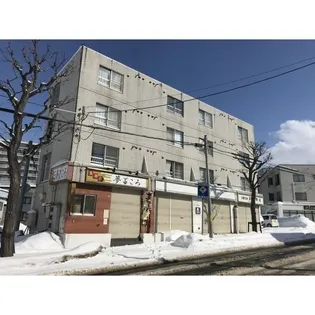 プログレスビルの画像