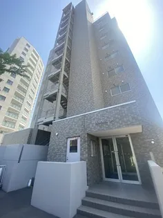 AMMS18【1階】の外観