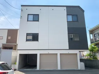 グラヴィータ川北の画像