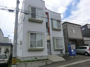 エルトゥールの画像