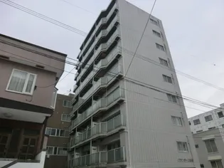 グランデース南郷【301号室】の外観