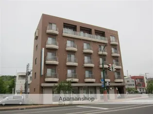 VILLA山松【4階】の外観