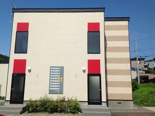 レオパレス三田D館【204号室】の外観