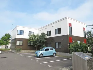 レオパレスフローラの画像