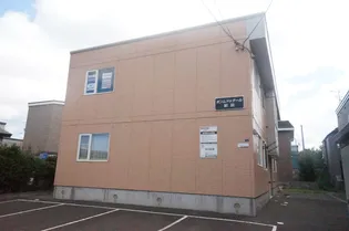 ポンムドゥテール前田【1階】の外観