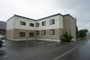 レオパレスラッキーヒル花和【101号室】の外観