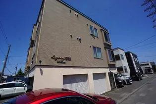 レガシィ壱番館【105号室】の外観