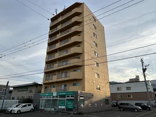 コートグランディオス【401号室】の外観