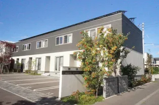 アコルデガーデンA棟【105号室】の外観