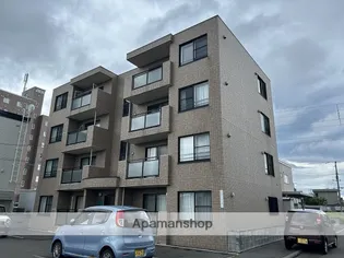 ノイシュバン ウィング【2階】の外観