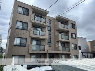 ノイシュバン ウィング【2階】の外観