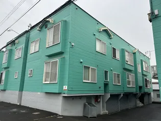 ロイヤルハウス富丘A【102号室】の外観