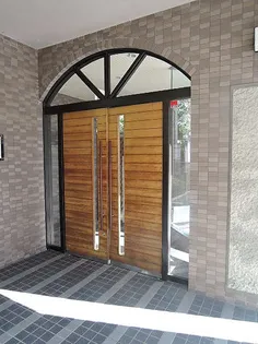 山鼻コンパウンド【0205号室】の外観