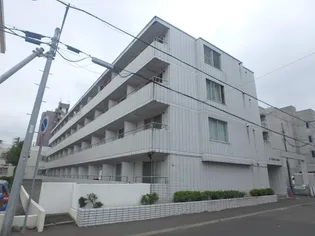 ル フランセ宮の森の画像