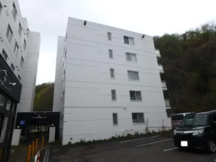 ダイアナ南山鼻ヒルズⅡB【4階】の外観