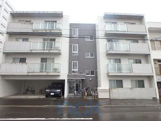 そふぃおーね円山北二条【00304号室】の外観