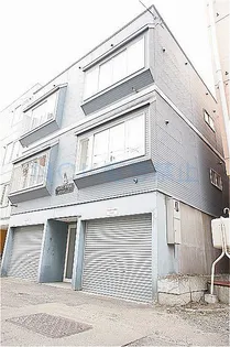 クルーズハウス南5条【102号室】の外観