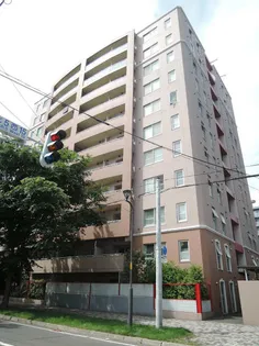 グランメール緑道舘【8階】の外観