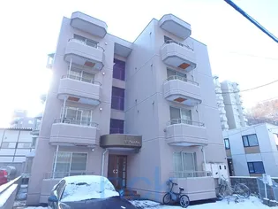 ラミアール円山【2階】の外観