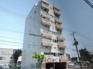 ルシードイースト【4階】の外観