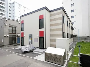 レオパレスメディオススキノ【104号室】の外観