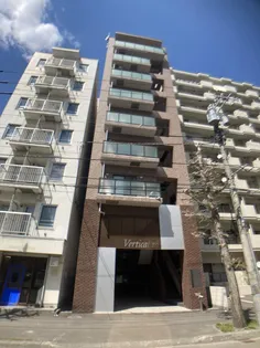 VERTICAL 18【00302号室】の外観