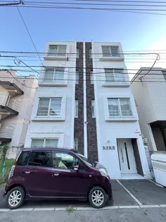 KIRA【4階】の外観