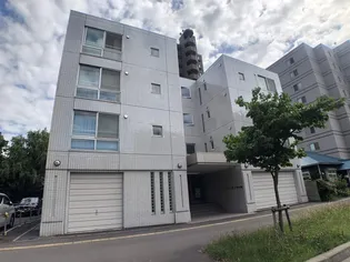 プレステージ知事公館【2階】の外観