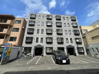 ルミエール大通【4階】の外観