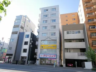 ダイアナ植物園ビル【5階】の外観