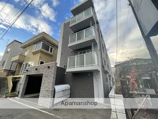 フェーラシュヴァル南円山の画像