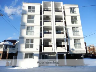 メニーズコート中央図書館【3階】の外観