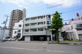 ブランシャール表参道【4階】の外観