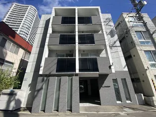 ブランシャールチェレステ鳥居前の画像