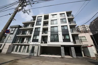 オルセーリュクス山鼻の画像