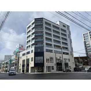 ラフレ28の画像