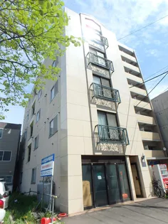 シュペールシャトー【505号室】の外観