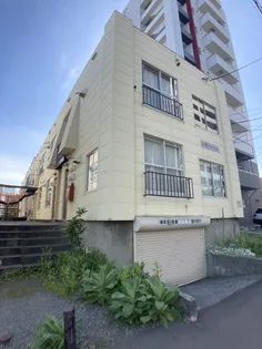 川瀬マンション【6号室】の外観