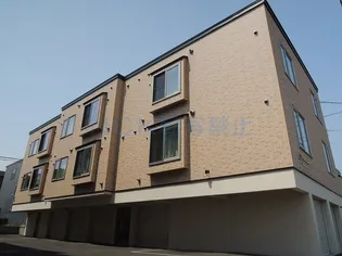 アンオウル【103号室】の外観