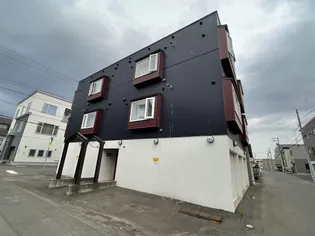 リア クリスタルの画像