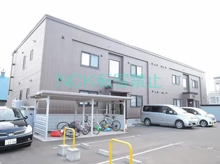 ファミーユエザンスⅠ【1階】の外観