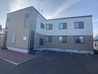 レオパレスライブリーⅢの画像