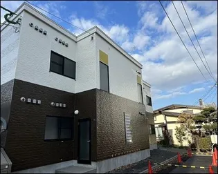 レオパレスエンレイソウの画像